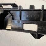 TOYOTA COROLLA SOL ARKA TAMPON BRAKETİ