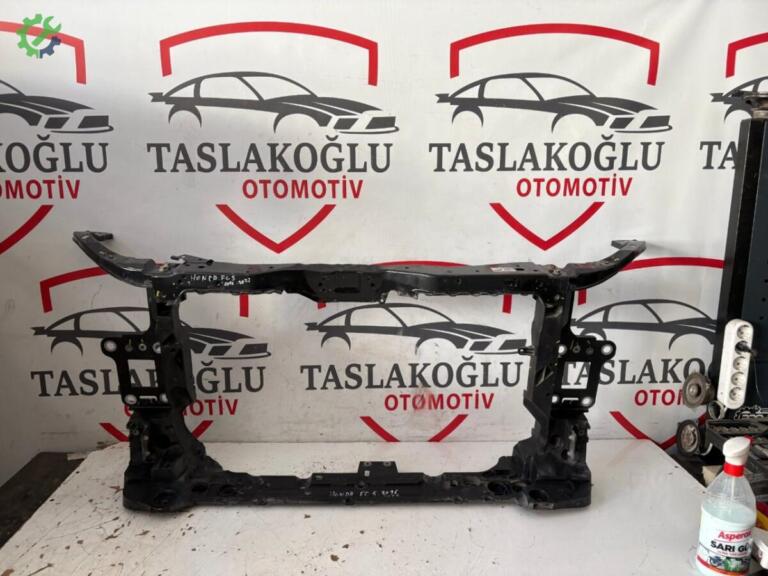 Honda Civic Ön Panel çıkma parça