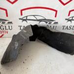AUDİ A3 SAĞ ÖN DAVLUMPAZ