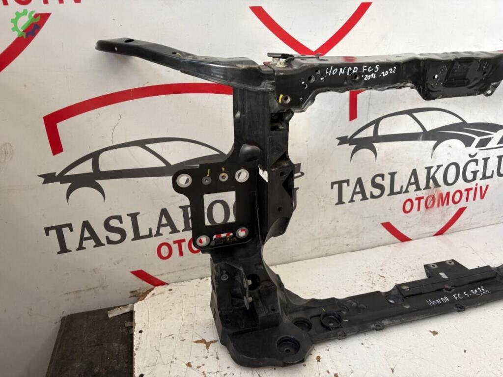 Honda Civic Ön Panel çıkma parça