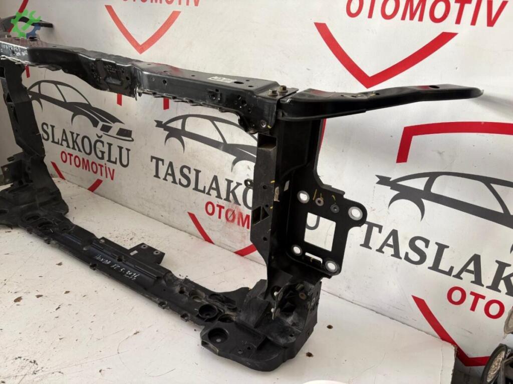 Honda Civic Ön Panel çıkma parça