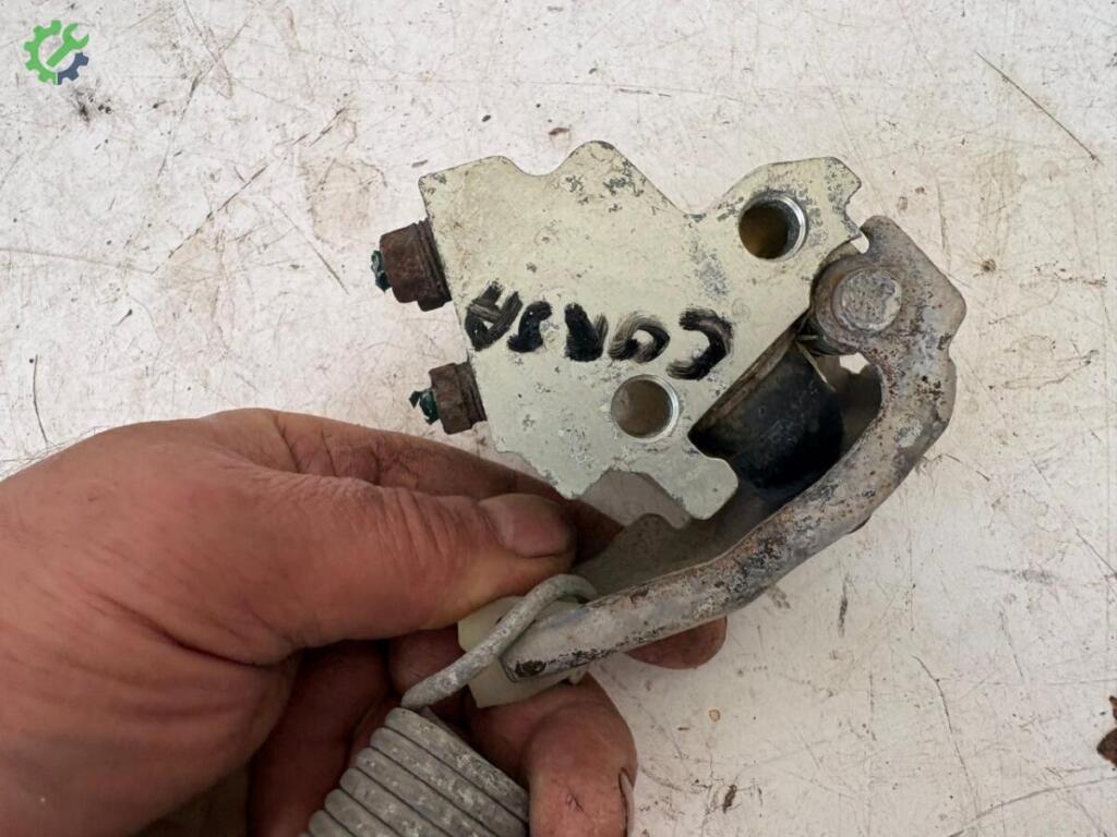 Opel Corsa Fren Limitörü çıkma parça