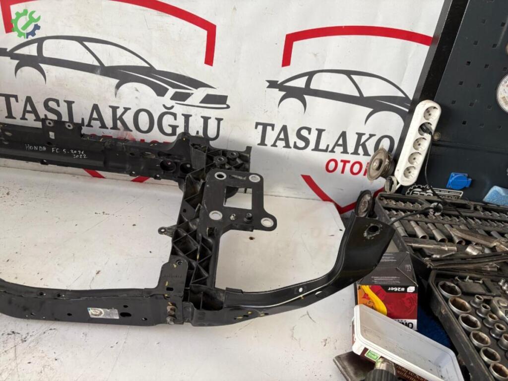 Honda Civic Ön Panel çıkma parça