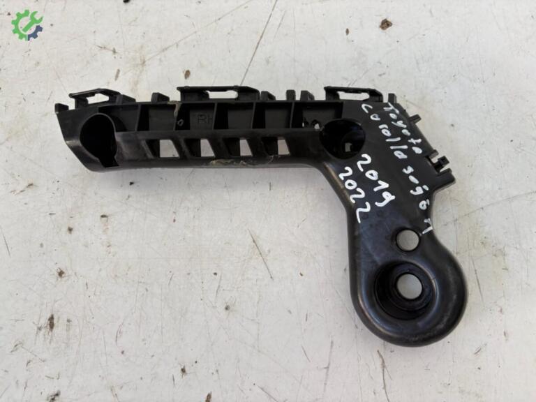 Toyota Corolla Tampon Braketi çıkma parça