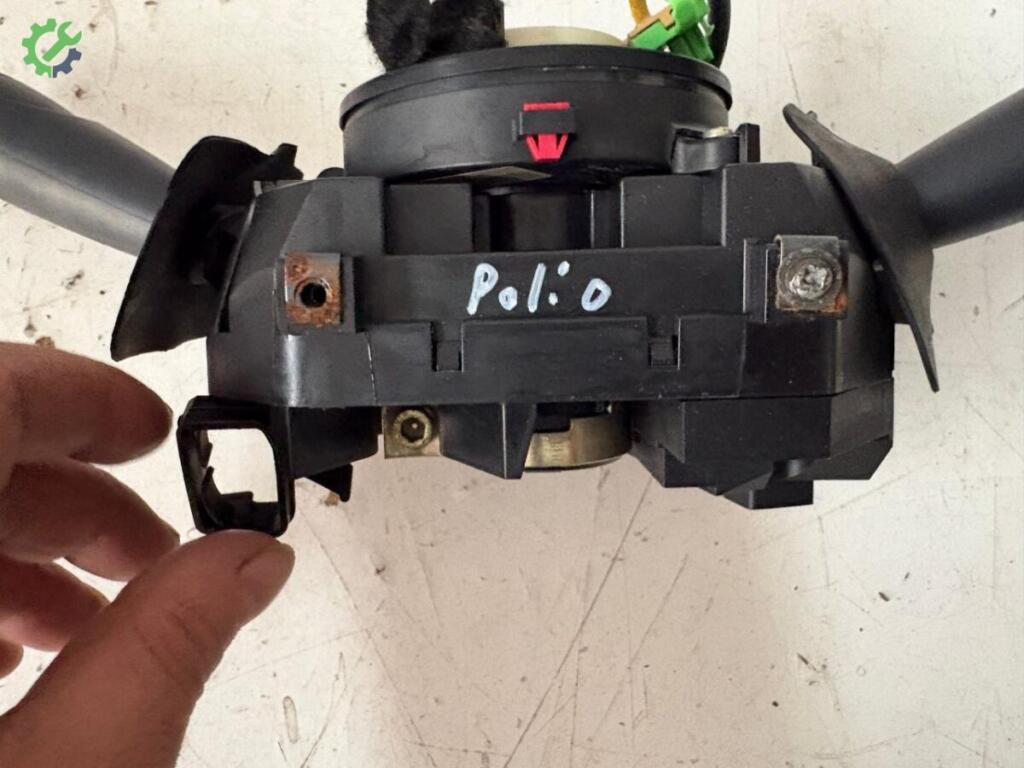 Fiat Palio Silecek Kolu çıkma parça