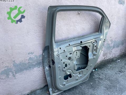 Peugeot 301 Sağ Arka Kapı 9675190680 çıkma parça