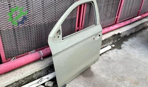 Peugeot 301 Sol Ön Kapı 9803696580 çıkma parça
