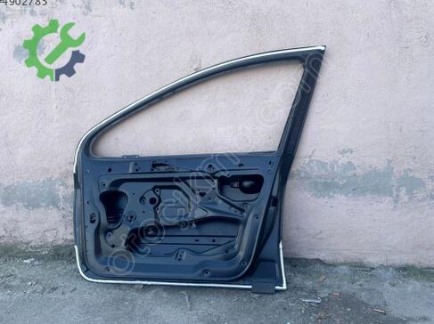 Peugeot 307 Sağ Ön Kapı 9004S7 çıkma parça