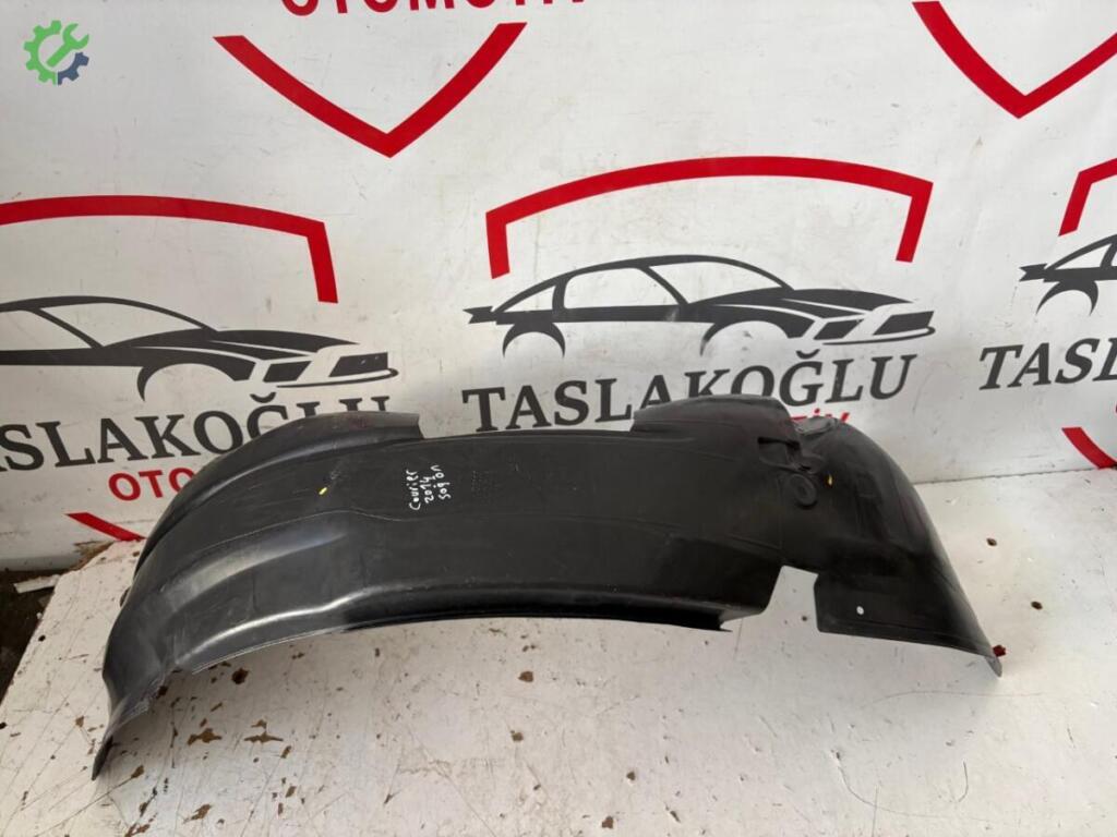 Ford Tourneo Courier Ön Davlumbaz çıkma parça