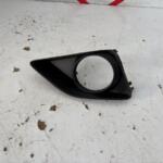 TOYOTA COROLLA SAĞ SİS FARI ÇERÇEVESİ