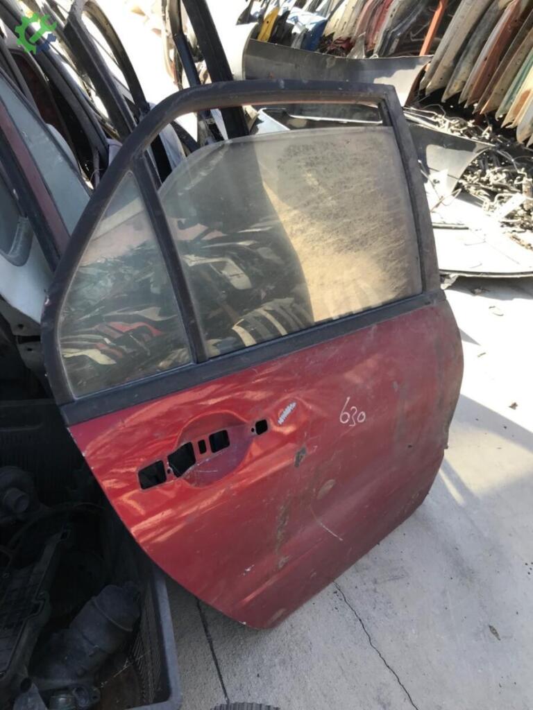 Mitsubishi Lancer Sağ Arka Kapı çıkma parça