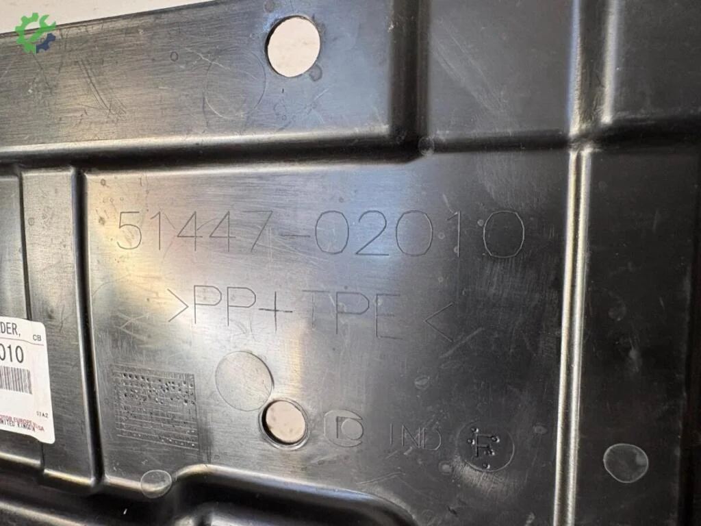 Toyota Avensis Bakalit 5144702010 çıkma parça