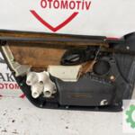 RENAULT LAGUNA 2 SAĞ ÖN KAPI DÖŞEMESİ