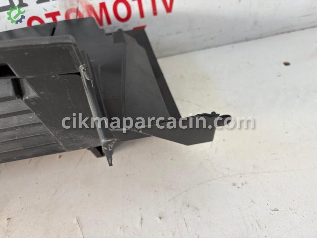 Peugeot Rifter Ön Panel 9855971880 çıkma parça