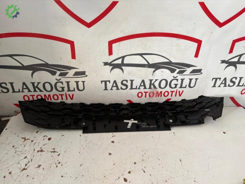 Hyundai Bayon Tampon Izgarası çıkma parça