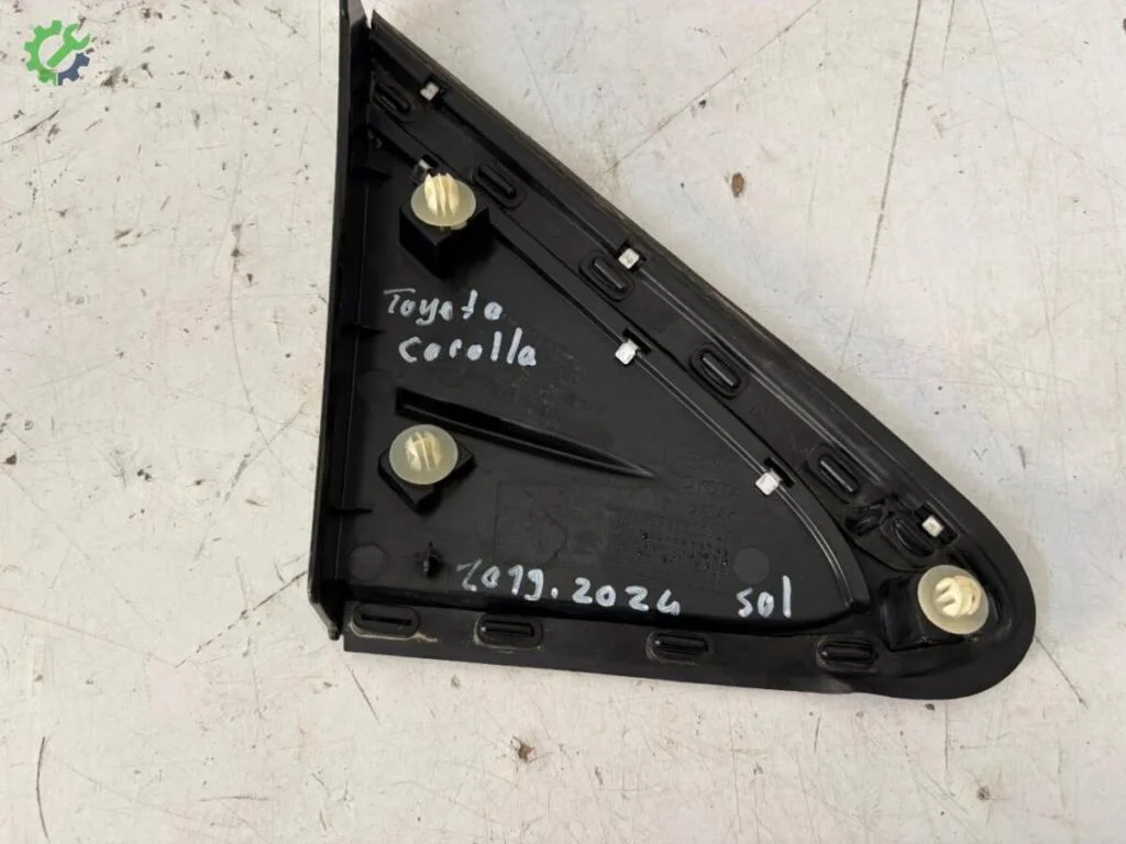 Toyota Corolla Ayna 6011802250 çıkma parça