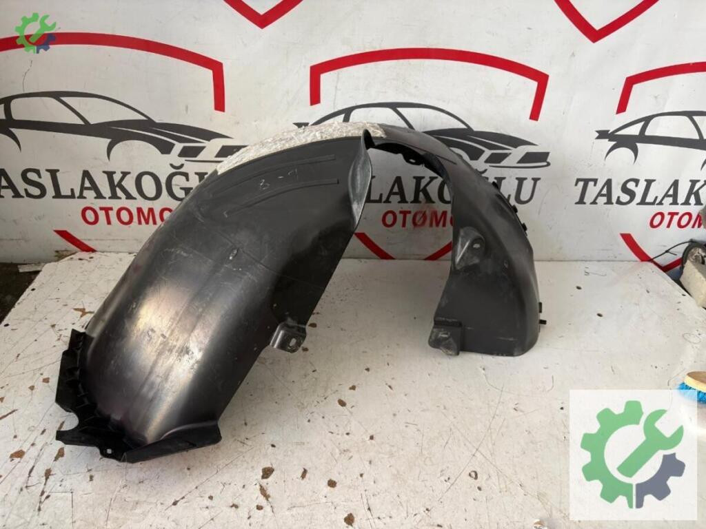 Volkswagen Passat Ön Davlumbaz 3G0805969D çıkma parça