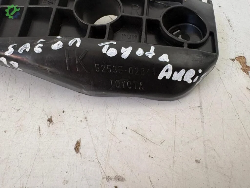 Toyota Auris Tampon Braketi 5253502041 çıkma parça