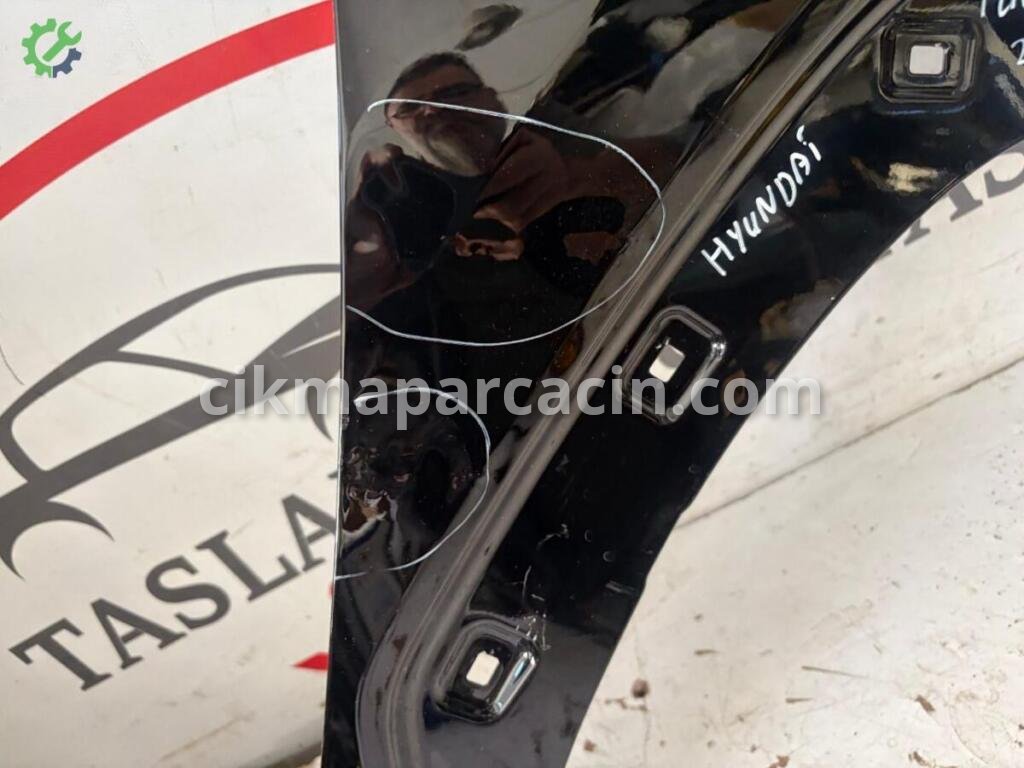 Hyundai Tucson Sağ Ön Çamurluk çıkma parça