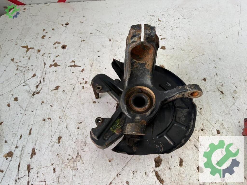 Volkswagen Polo Ön Taşıyıcı çıkma parça