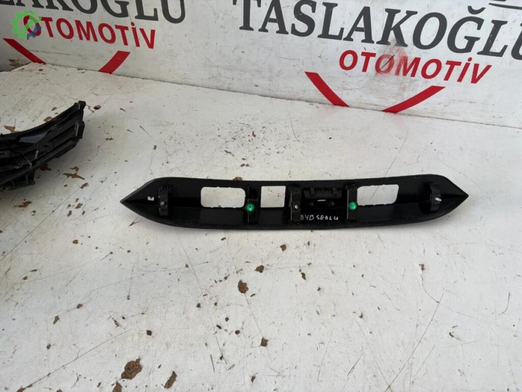BYD Seal U Bagaj çıkma parça
