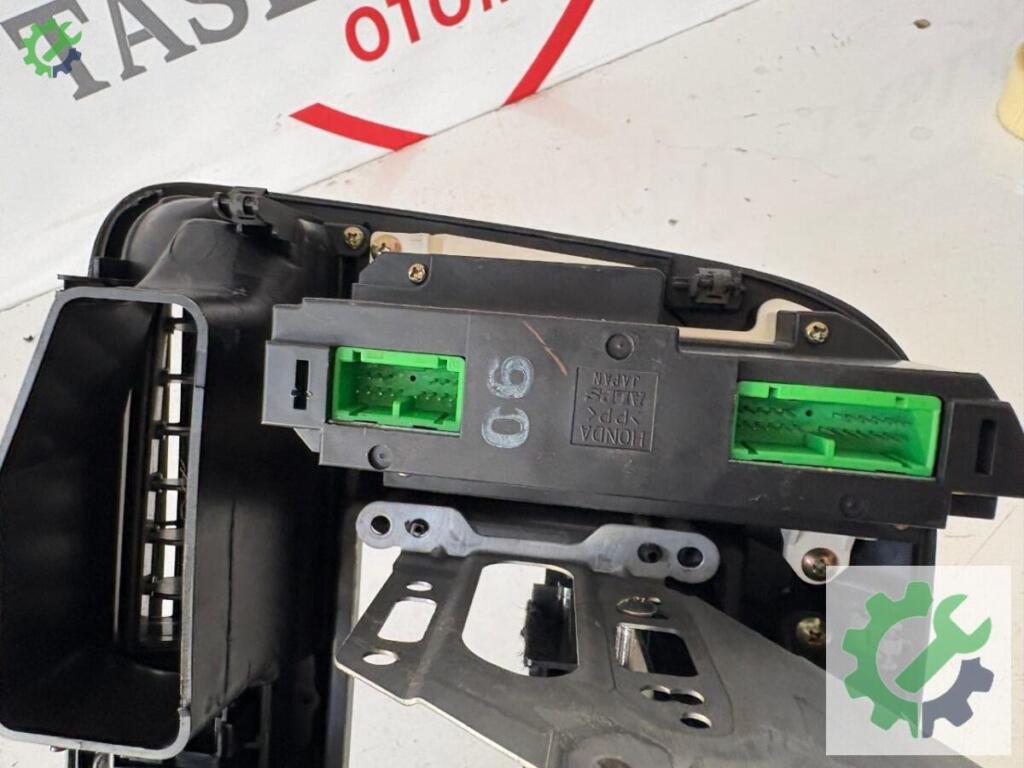 Honda Civic Klima Kontrol Paneli çıkma parça