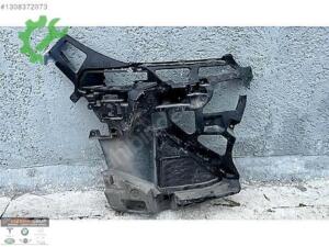 51119881916 BMW X1 U11 ÖN TAMPON BRAKETİ SAĞ SOL 9881916