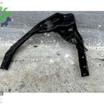 51648737292 8737292 BMW X1 U11 X2 U10 SAĞ FAR YUVA SACI
