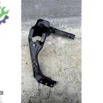 51648737292 8737292 BMW X1 U11 X2 U10 SAĞ FAR YUVA SACI