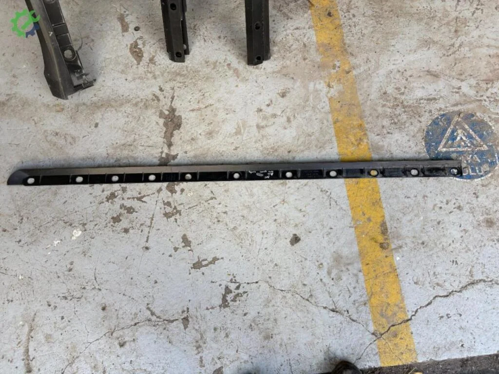Toyota Corolla Sağ Marşpiyel çıkma parça
