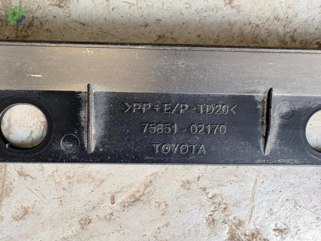 Toyota Corolla Sağ Marşpiyel çıkma parça