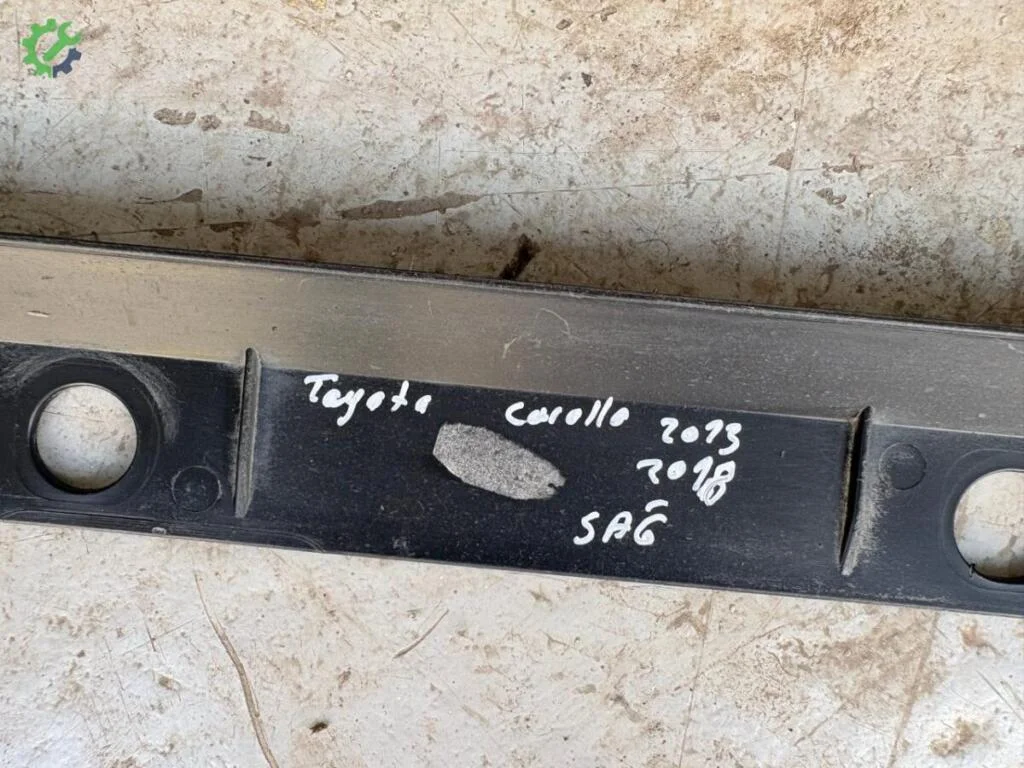 Toyota Corolla Sağ Marşpiyel çıkma parça