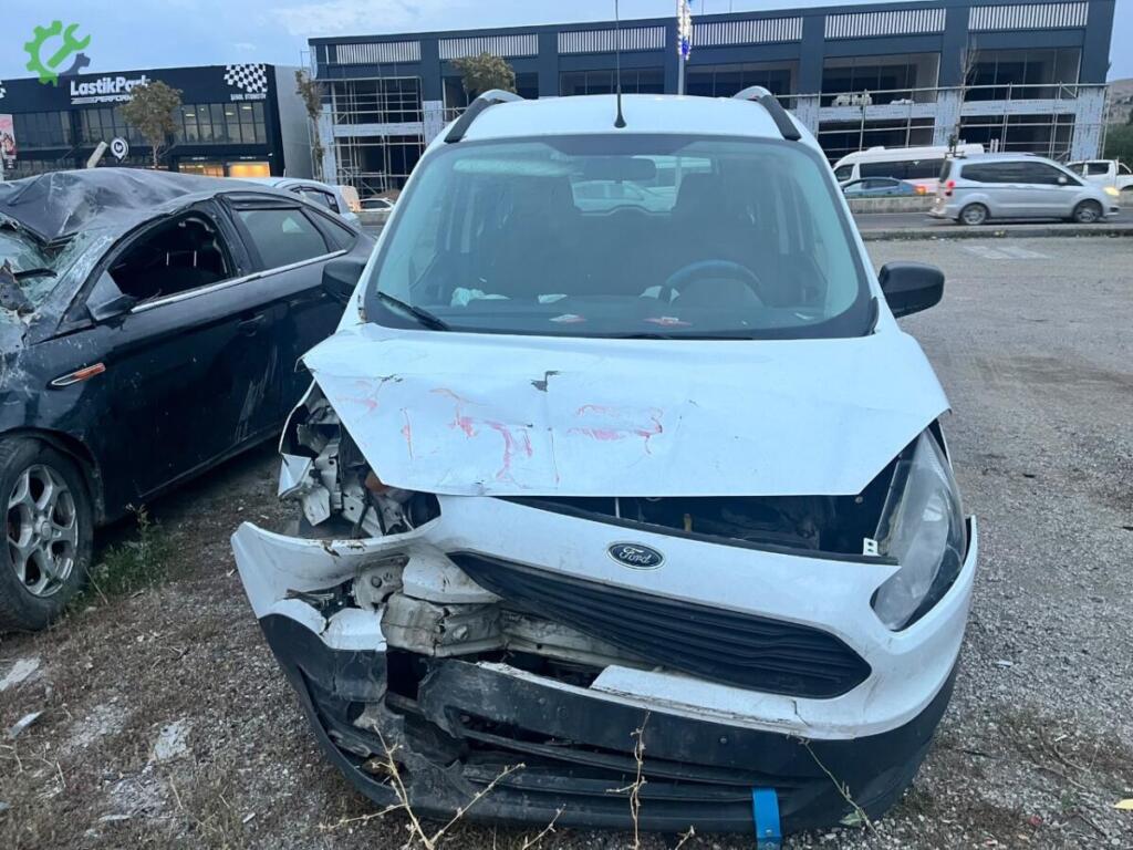 Ford Courier Komple Motor çıkma parça