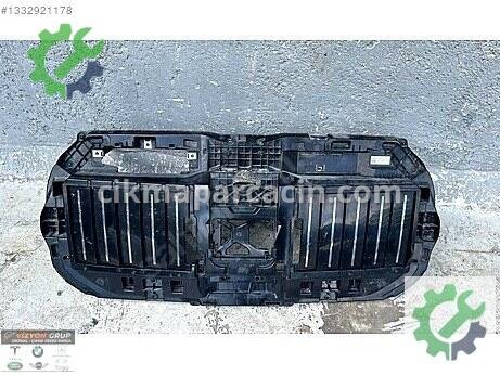 BMW 7 Serisi Panjur çıkma parça