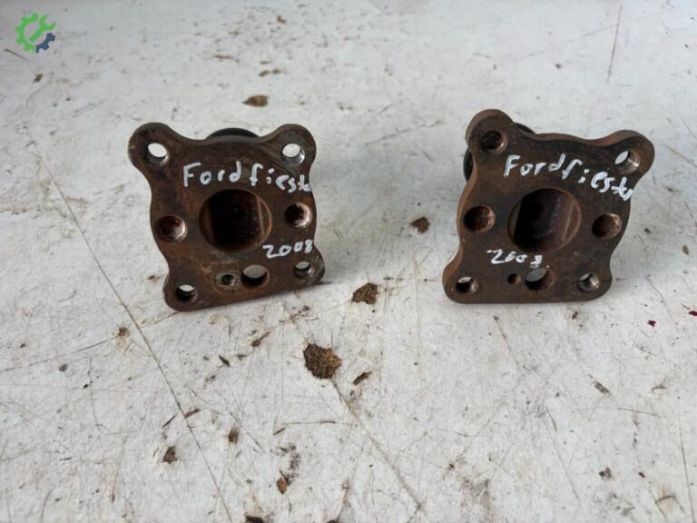 Ford Fiesta Poyra çıkma parça