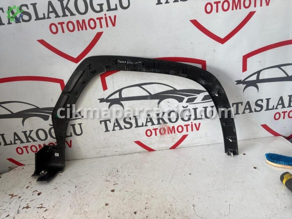 Hyundai Tucson Sol Ön Çamurluk çıkma parça