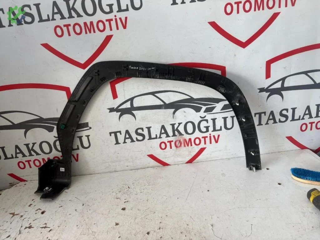 Hyundai Tucson Sol Ön Çamurluk çıkma parça