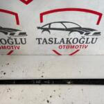 HYUNDAİ BAYON SOL ÖN KAPI ÇITASI