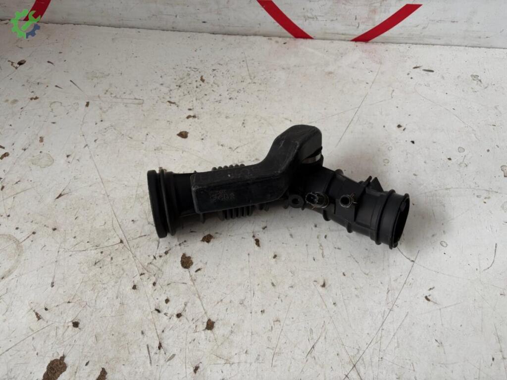 Honda Civic Hava Filtresi Hortumu çıkma parça