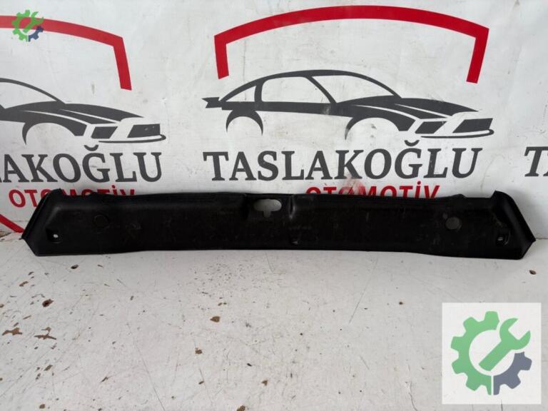 Volkswagen Polo Eşik Bakaliti çıkma parça