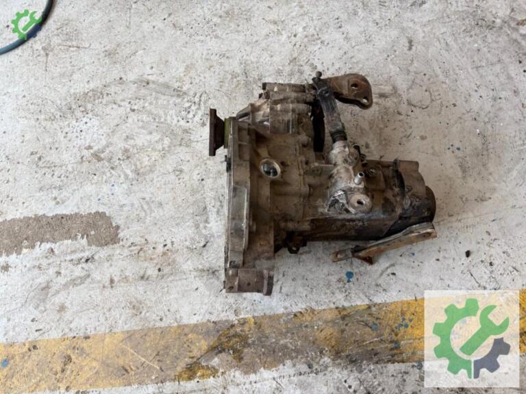 Volkswagen Polo Şanzıman çıkma parça