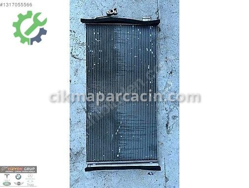 BMW X1 Radyatör 64539873828 çıkma parça