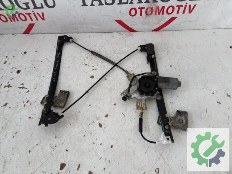 Volkswagen Polo Cam Krikosu çıkma parça