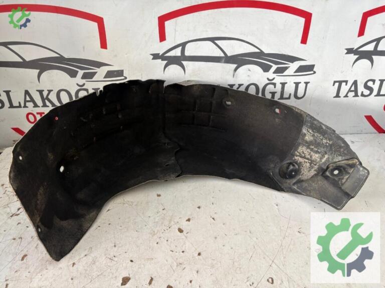 Renault Megane Davlumbaz çıkma parça