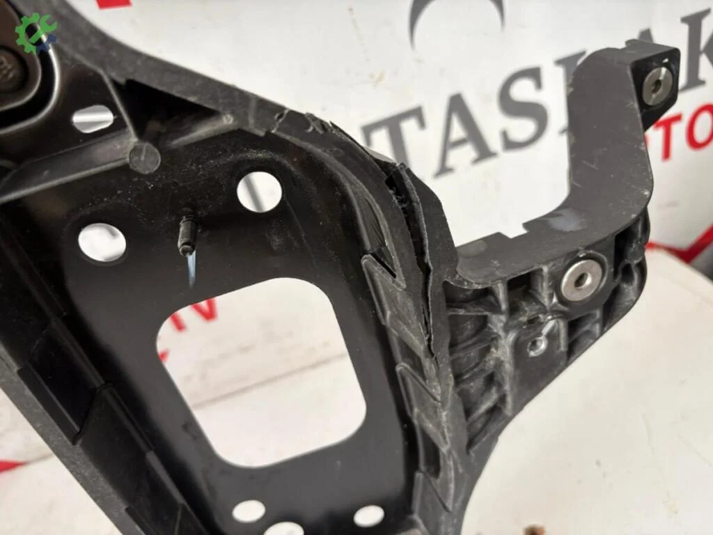 Hyundai i20 Ön Panel 64101-Q0000 çıkma parça