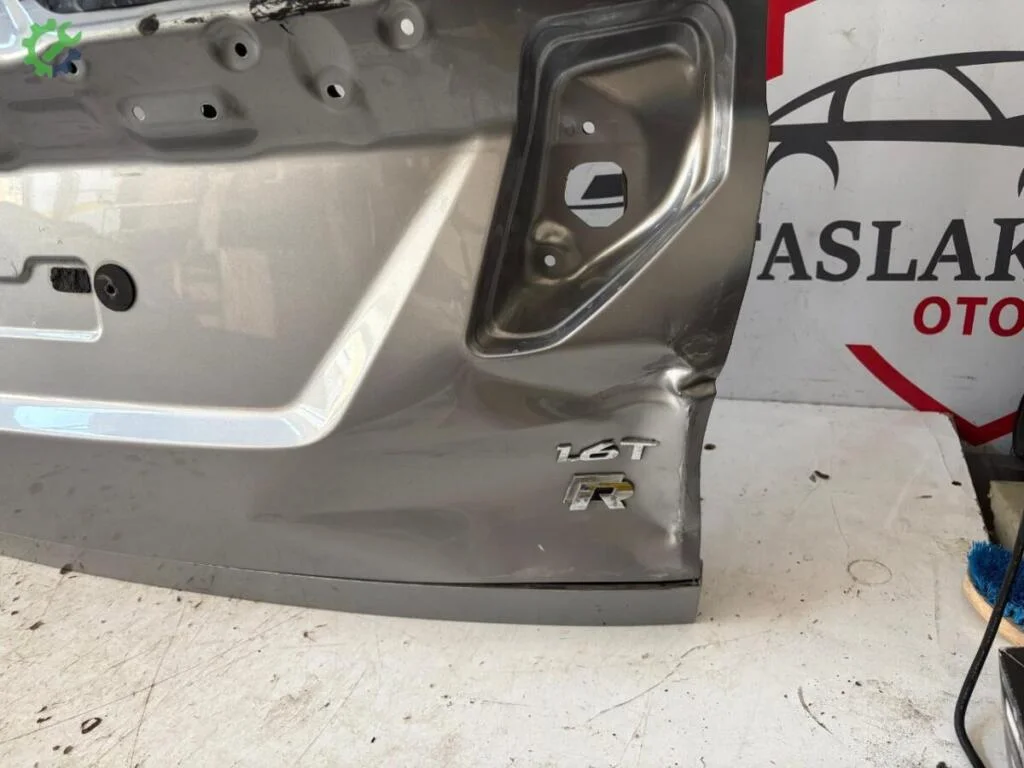 Hyundai Tucson Bagaj Kapağı çıkma parça