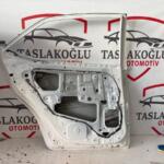 TOYOTA COROLLA SOL ARKA KAPI HAFİF HASARLI