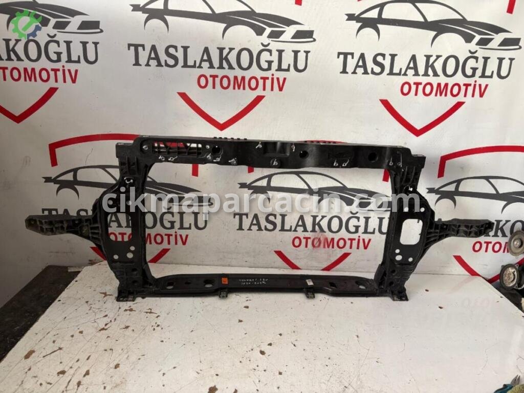 Hyundai i20 Ön Panel 64101-Q0000 çıkma parça