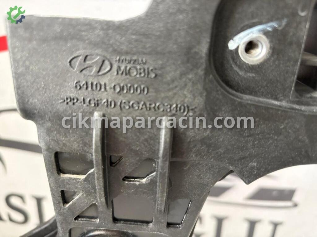 Hyundai i20 Ön Panel 64101-Q0000 çıkma parça
