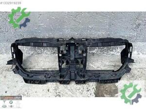 7011116 BMW X1 U11 ÖN PANJUR ARKASI IZGARA 7011116